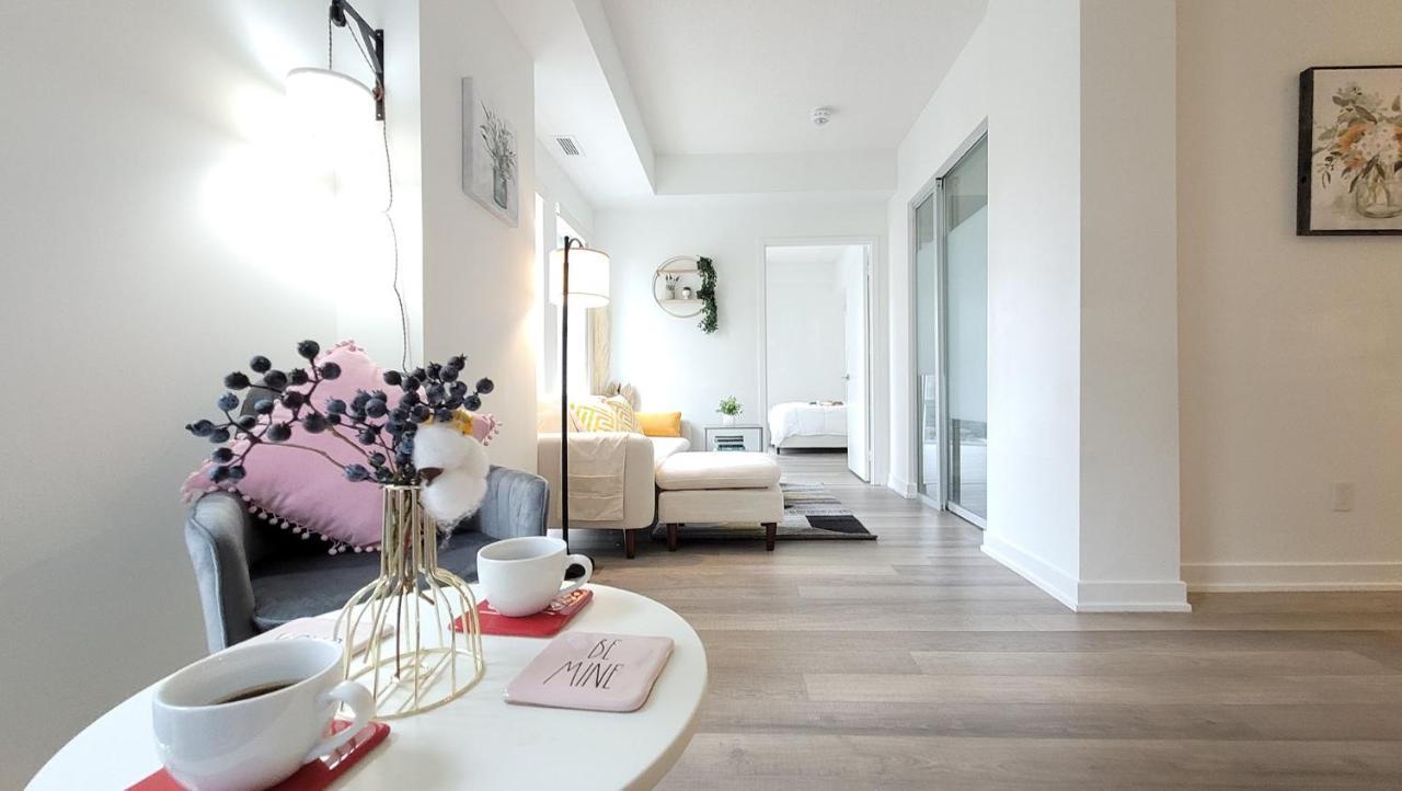 Lovely 3 Bedrooms In University Of Toronto Exterior foto